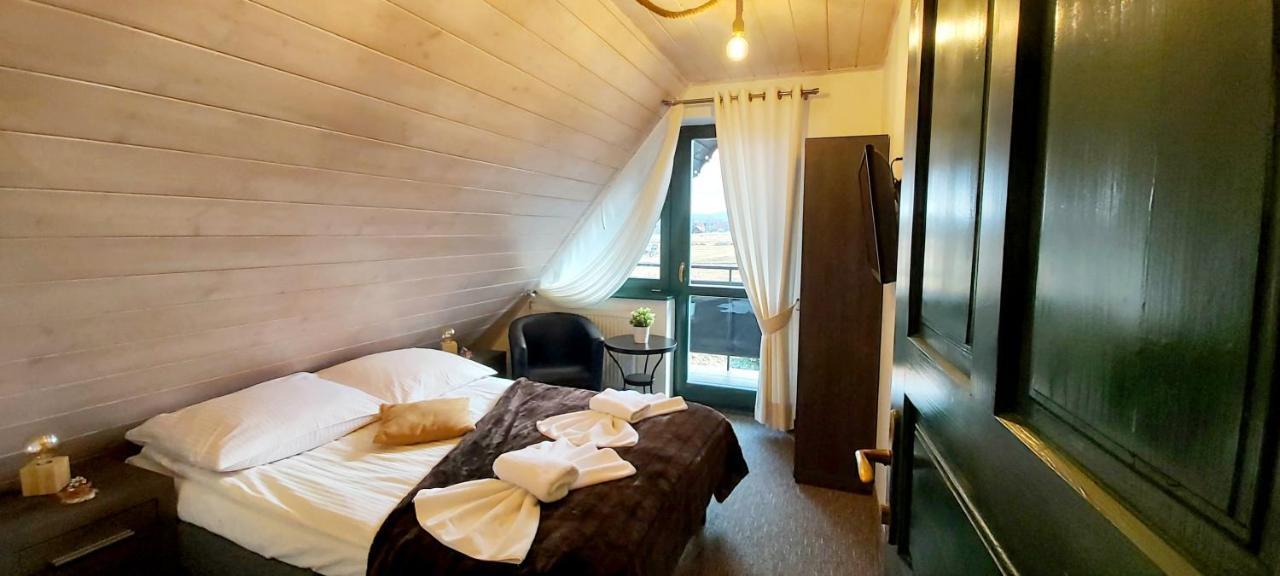 Bed and Breakfast Gosciniec Na Brzyzku Бялка-Татшаньска Экстерьер фото