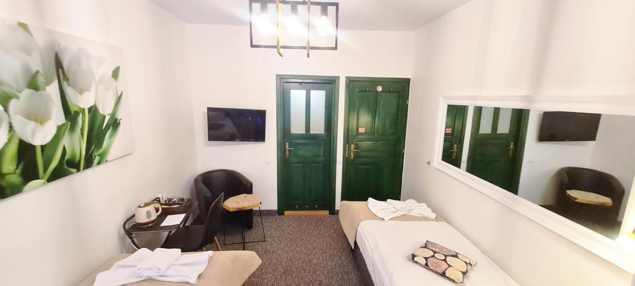 Bed and Breakfast Gosciniec Na Brzyzku Бялка-Татшаньска Экстерьер фото