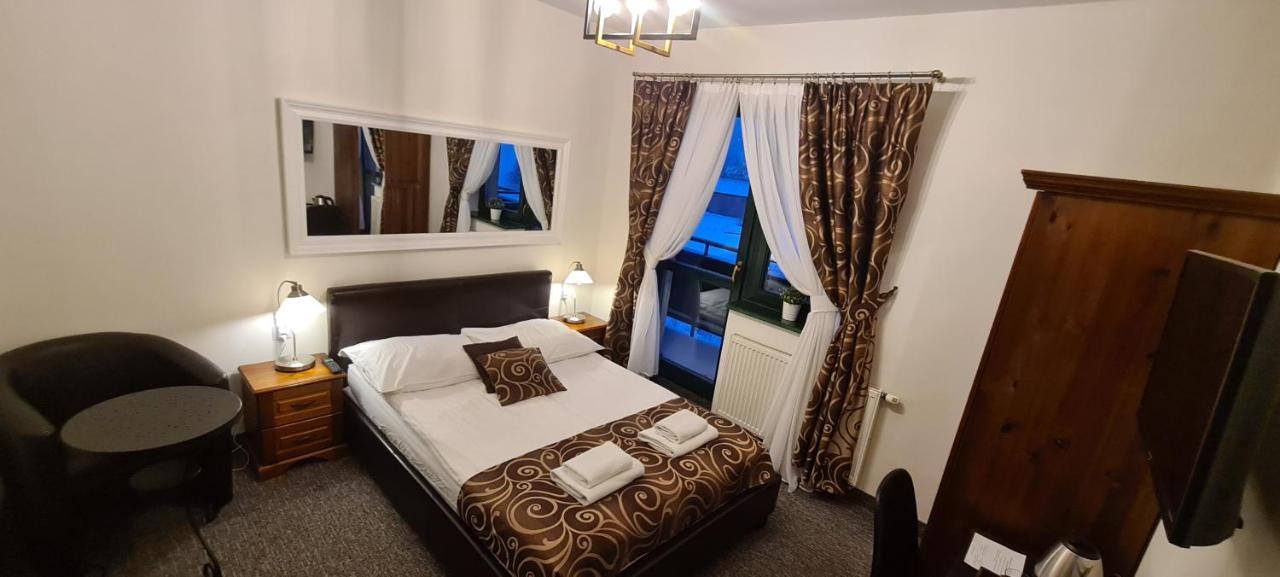 Bed and Breakfast Gosciniec Na Brzyzku Бялка-Татшаньска Экстерьер фото